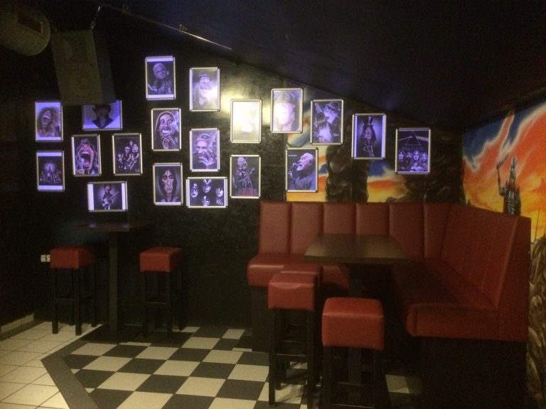 Download 7 3 768x576