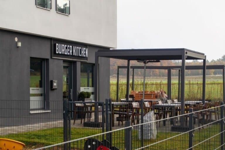 burgerkitchen 768x511
