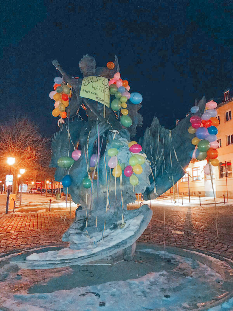 f186ecc8 5926 4e7f 9ea3 e75734ed463b 768x1024